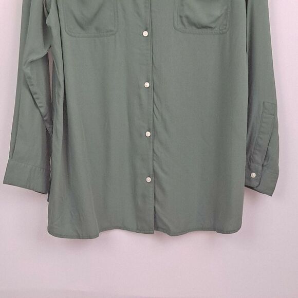 Ladies button front Blouse NWT - Picture 3 of 12